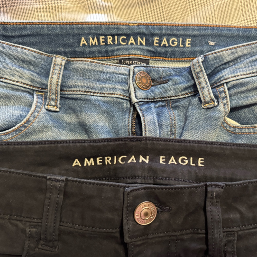 2 pair American Eagle jeggings 12 Regular